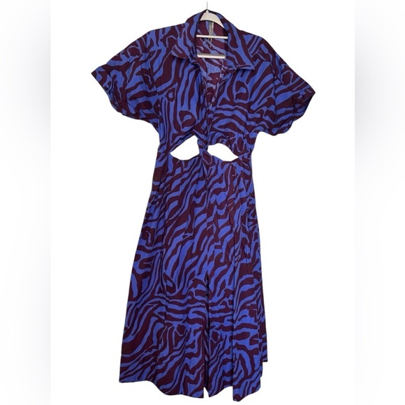 Anthropologie Twist Waist Midi Shirtdress in blue motif - Picture 2 of 11